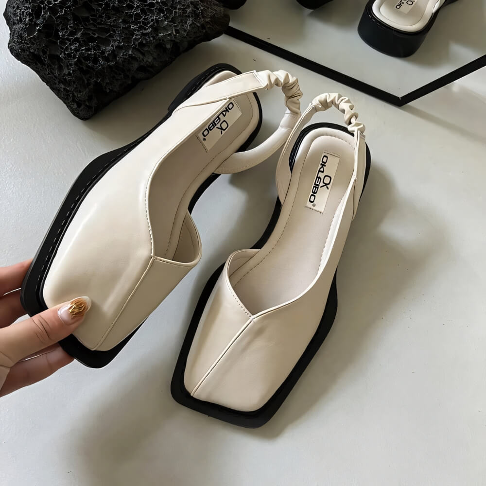 Sandales beiges à bout carré et bride élastique