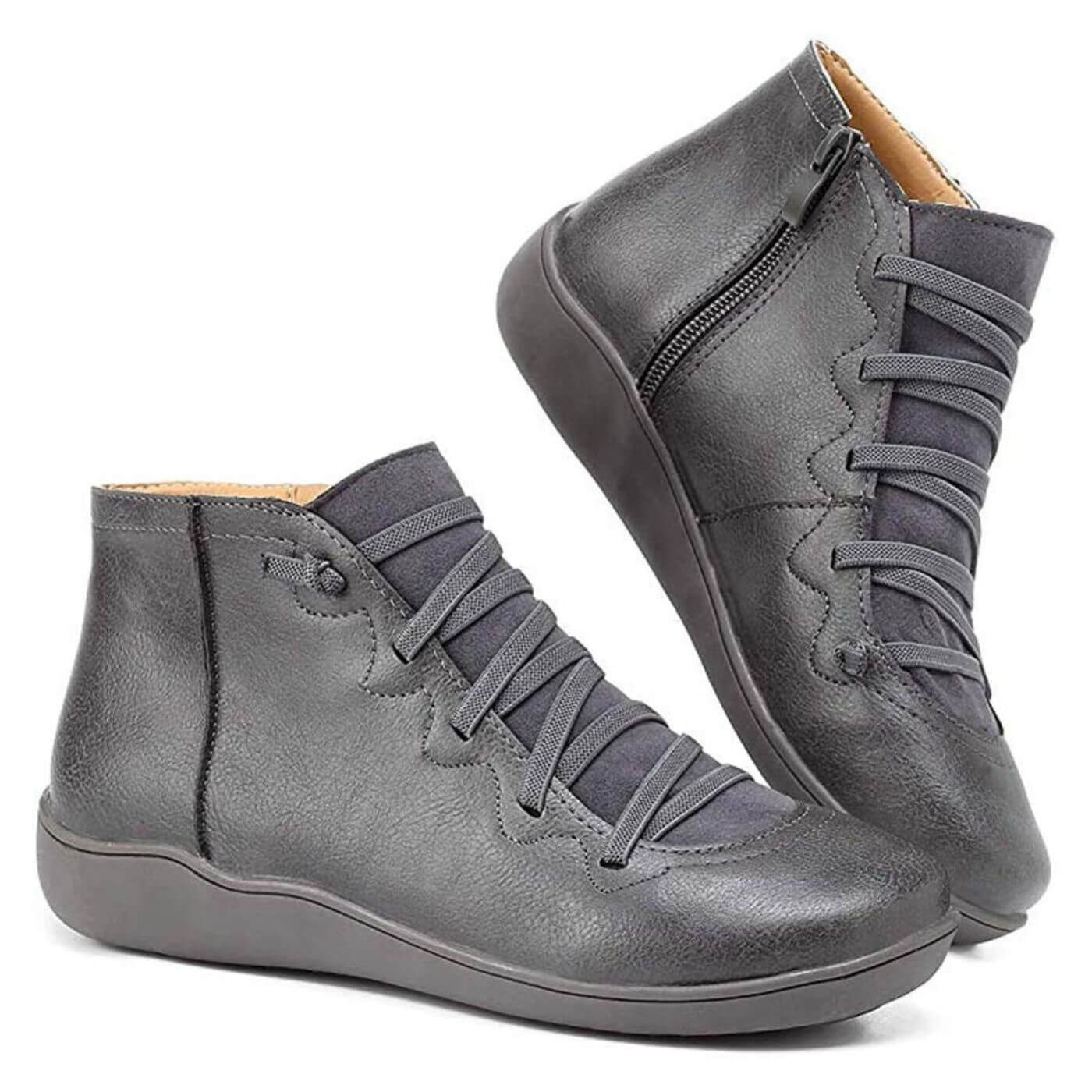 Chaussures Posh Paris Claire grises – bottines modernes et légères avec lacets souples, fermeture éclair latérale et semelle ergonomique.
