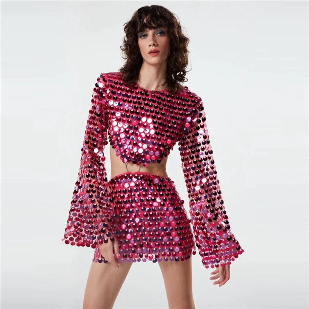 Ensemble deux pièces femme – look pailleté et silhouette affirmée