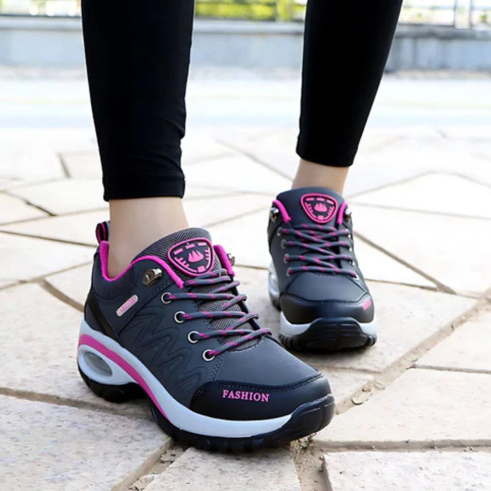 Chaussures de marche femme – confort souple et silhouette moderne