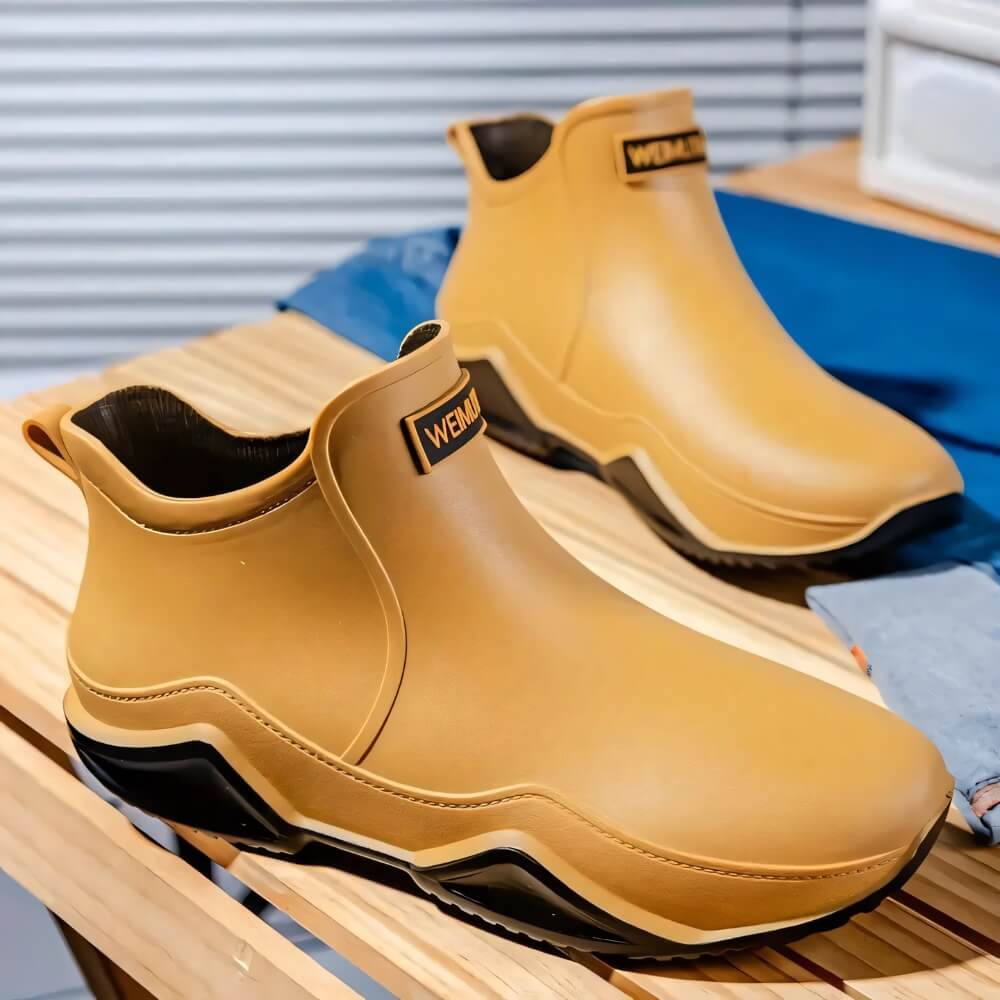 Bottes de pluie jaunes pour l'extérieur