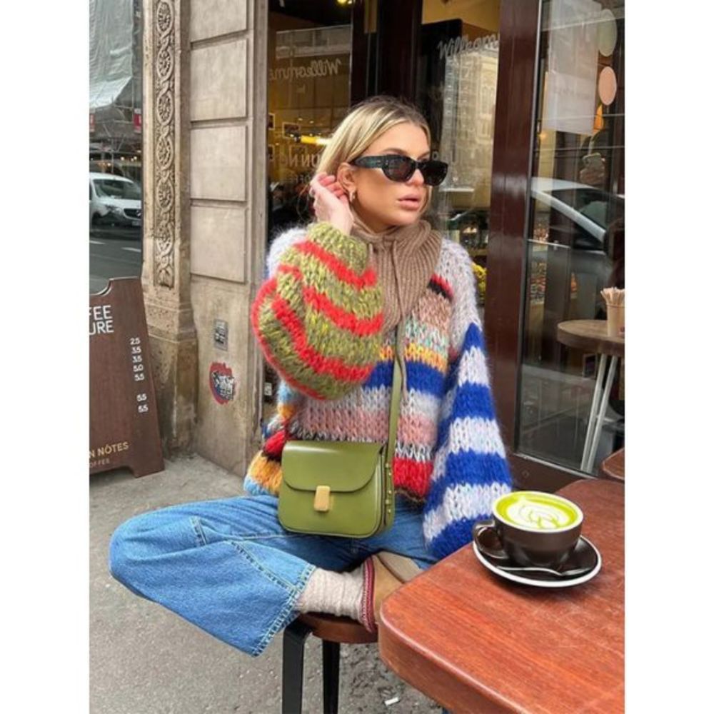 Pull en maille femme à rayures multicolores – coupe oversize