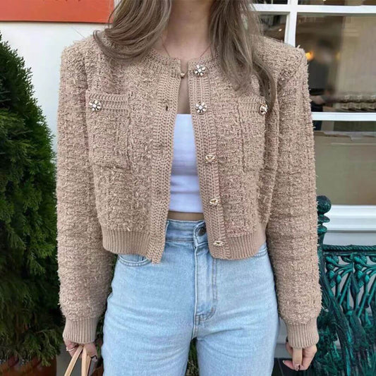 Gilet femme court à boutons – maille texturée beige manches longues