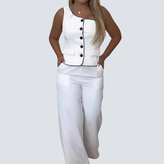 Ensemble tailleur femme – veste asymétrique élégante et pantalon structuré